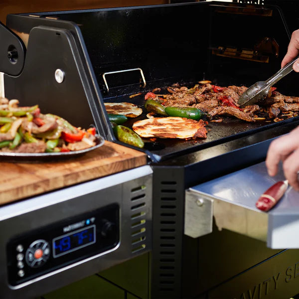 Gravity Series 800 Charcoal Griddle + Grill + Smoker