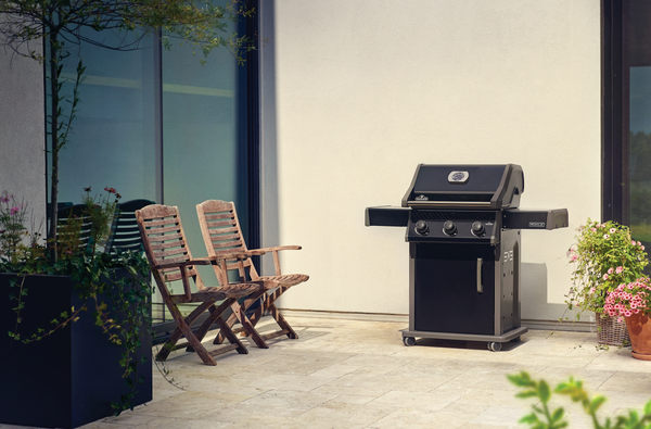 Asador de Gas Napoleon Rogue 425 Negro